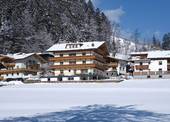 ゲストハウス Tipotsch 3*