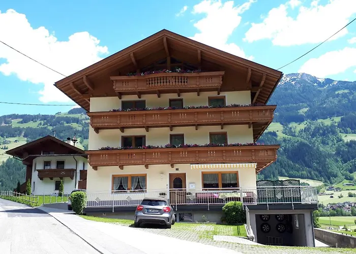 ゲストハウス Tipotsch