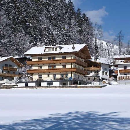 Konukevi Tipotsch 3*